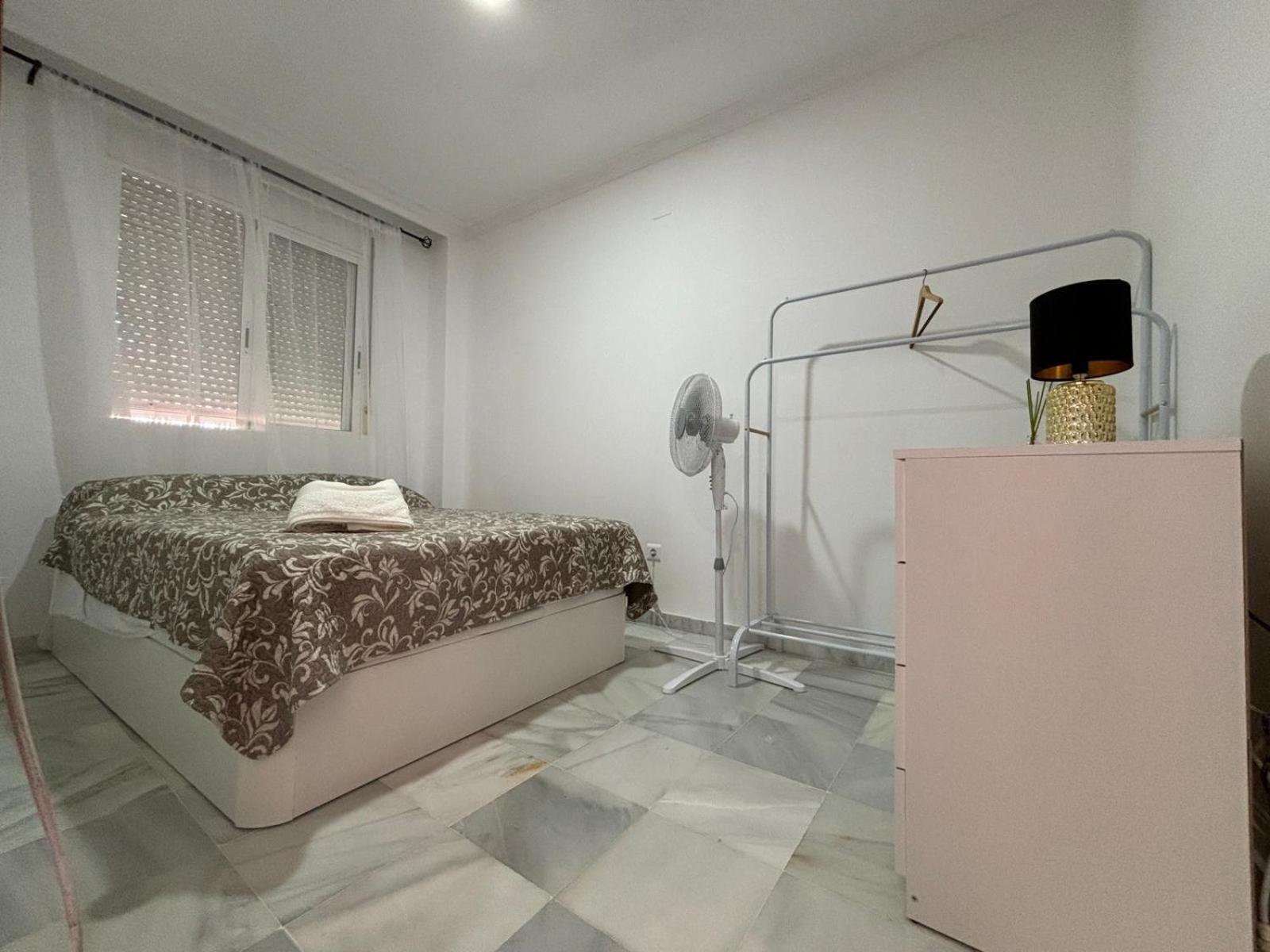 Amplio Piso Centrico Apartment Huelva Exterior photo